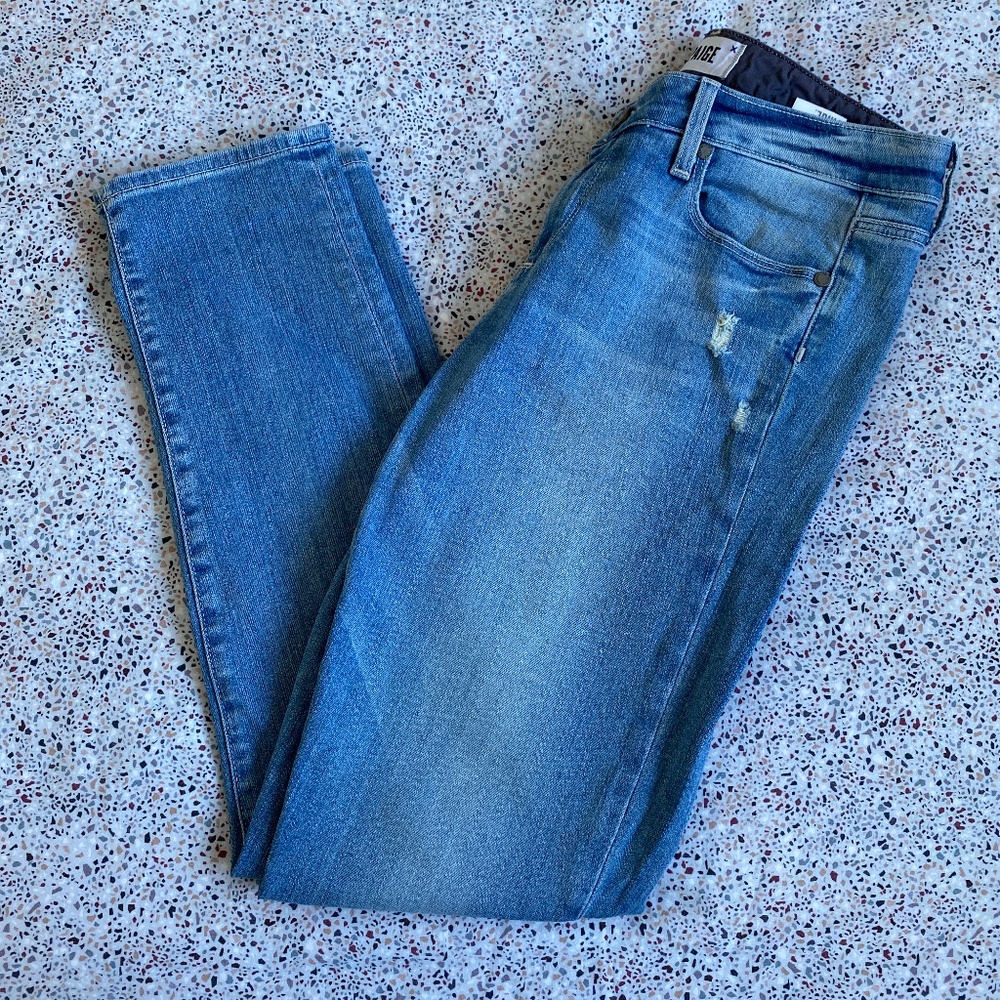 PAIGE Skyline Ankle Peg Jeans - Size 29